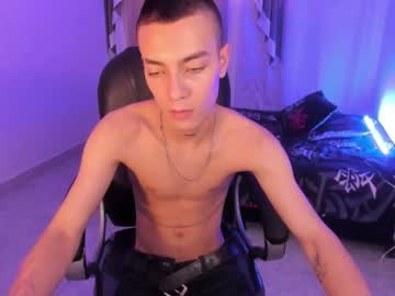 Dereck_Boy8 Chaturbate stream image from December 22, 2025