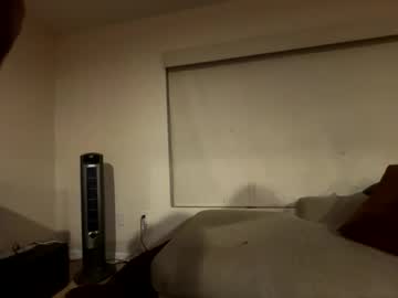 Juuneet Chaturbate stream image from December 22, 2025