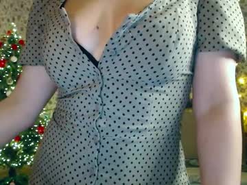 Rosierosa Chaturbate stream image from December 22, 2025