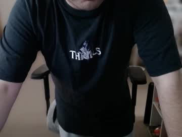 Theaverageaussieboy Chaturbate stream image from December 22, 2025