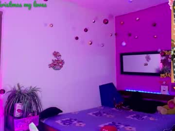 Bitch_Capelli Chaturbate stream image from December 22, 2025