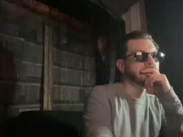 Justshutupandwatch Chaturbate stream image from December 22, 2025