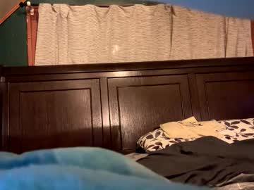 Ashleyynicholee Chaturbate stream image from December 22, 2025