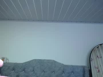 _Pariiss Chaturbate stream image from December 22, 2025