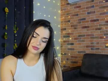 Nyrasolace Chaturbate stream image from December 22, 2025