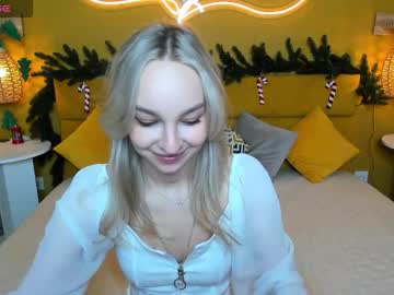 Daisymellifluous Chaturbate stream image from December 22, 2025