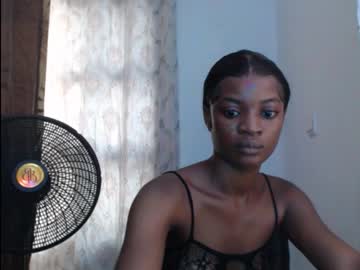 Slimfit_Girl Chaturbate stream image from December 22, 2025