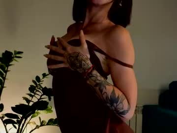 Ambientmoon Chaturbate stream image from December 22, 2025