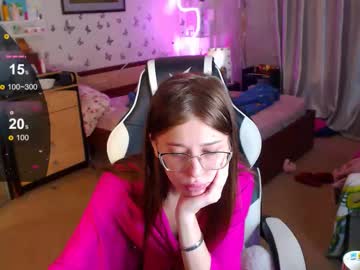 Molly_Barbie Chaturbate stream image from December 22, 2025