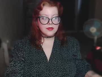 Monaoff Chaturbate stream image from December 22, 2025