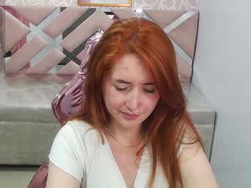 Simonne_Ch Chaturbate stream image from December 22, 2025