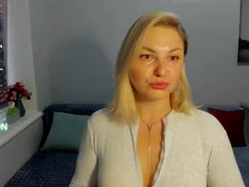 Sweet___Margaret Chaturbate stream image from December 22, 2025