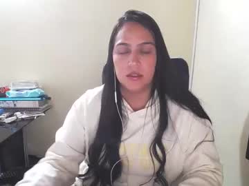 Neny445 Chaturbate stream image from December 22, 2025