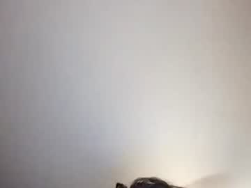 Amdavis388 Chaturbate stream image from December 22, 2025