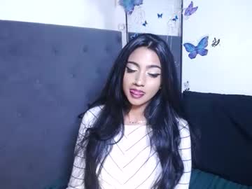 Delilah_Blazee Chaturbate stream image from December 22, 2025