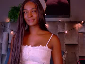 Nahomicampbell_ Chaturbate stream image from December 22, 2025