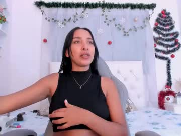 Emma_Lorense Chaturbate stream image from December 22, 2025