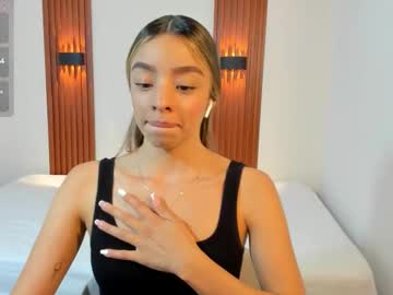 Aliceross1 Chaturbate stream image from December 22, 2025