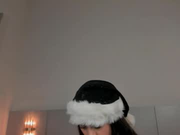 Bianca_1035 Chaturbate stream image from December 22, 2025