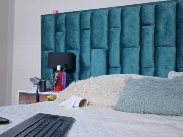 Emma_Foxi Chaturbate stream image from December 22, 2025