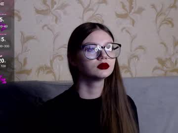 Jenny_Clare Chaturbate stream image from December 22, 2025
