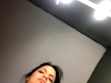 Queenkitty477 Chaturbate stream image from December 22, 2025