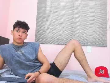 Aaron_Sexy_Body Chaturbate stream image from December 22, 2025