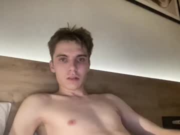 Luis_7777 Chaturbate stream image from December 22, 2025