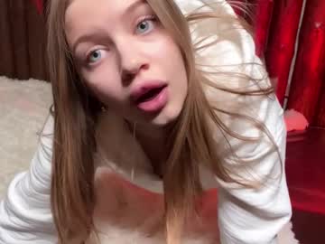 Lurella Chaturbate stream image from December 22, 2025