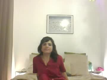 Shadowcherrybra Chaturbate stream image from December 22, 2025
