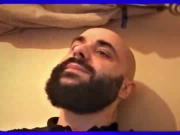 Flowathan0r Chaturbate stream image from December 22, 2025