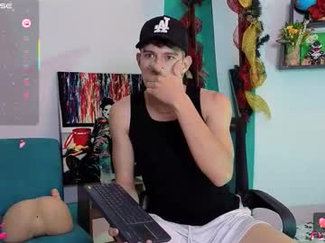 Flowers109 Chaturbate stream image from December 22, 2025