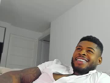 Makonneen Chaturbate stream image from December 22, 2025