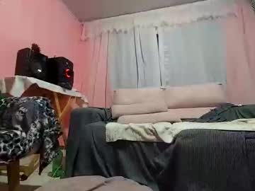 Lilizinhabr Chaturbate stream image from December 23, 2025