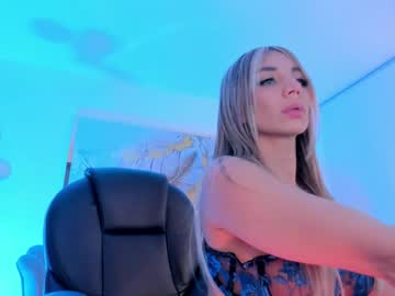 Zoepresley Chaturbate stream image from December 23, 2025