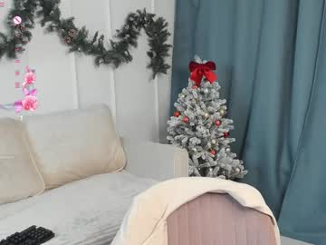 Norabloomie Chaturbate stream image from December 23, 2025