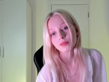 Barbie_Bella07 Chaturbate stream image from December 23, 2025