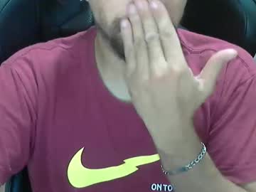 Casalgg18 stream image from December 23, 2025