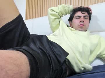 Dreamsuxx Chaturbate stream image from December 23, 2025