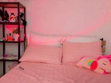 Lovely_Poppy Chaturbate stream image from December 23, 2025