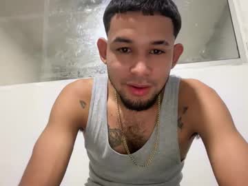 Enyel_100 Chaturbate stream image from December 23, 2025
