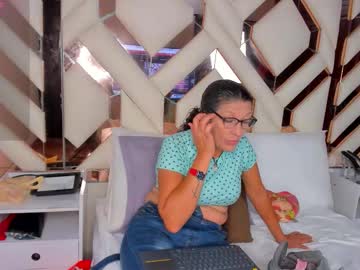 Keyla_Milf Chaturbate stream image from December 23, 2025