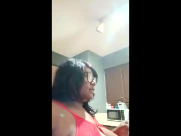 Ladye520 Chaturbate stream image from December 23, 2025