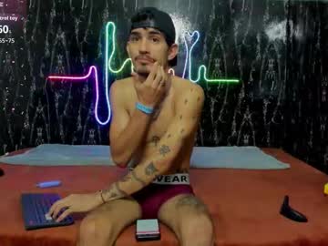 Nextboywell1 Chaturbate stream image from December 23, 2025