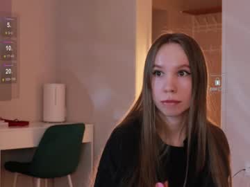 Msaura Chaturbate stream image from December 23, 2025