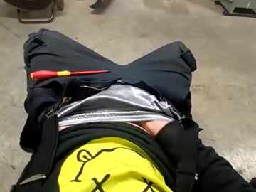 Dickdragon2409 Chaturbate stream image from December 23, 2025