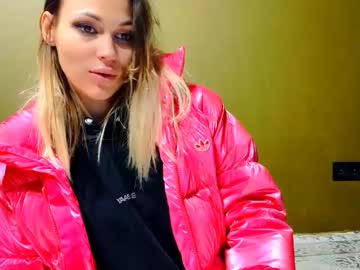 Stephany_Luxe Chaturbate stream image from December 23, 2025