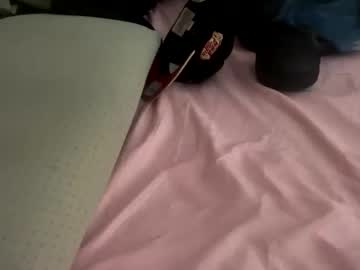 Windycity4233 Chaturbate stream image from December 23, 2025