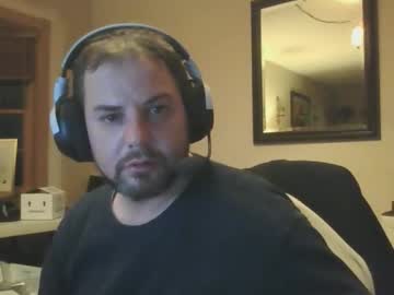 Moeschoolnyc Chaturbate stream image from December 23, 2025