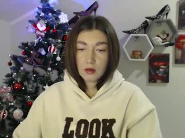 Evachaturbatte Chaturbate stream image from December 23, 2025